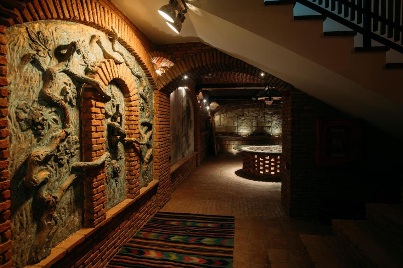 Boutique Hotel Kviria Telavi Bagian luar foto