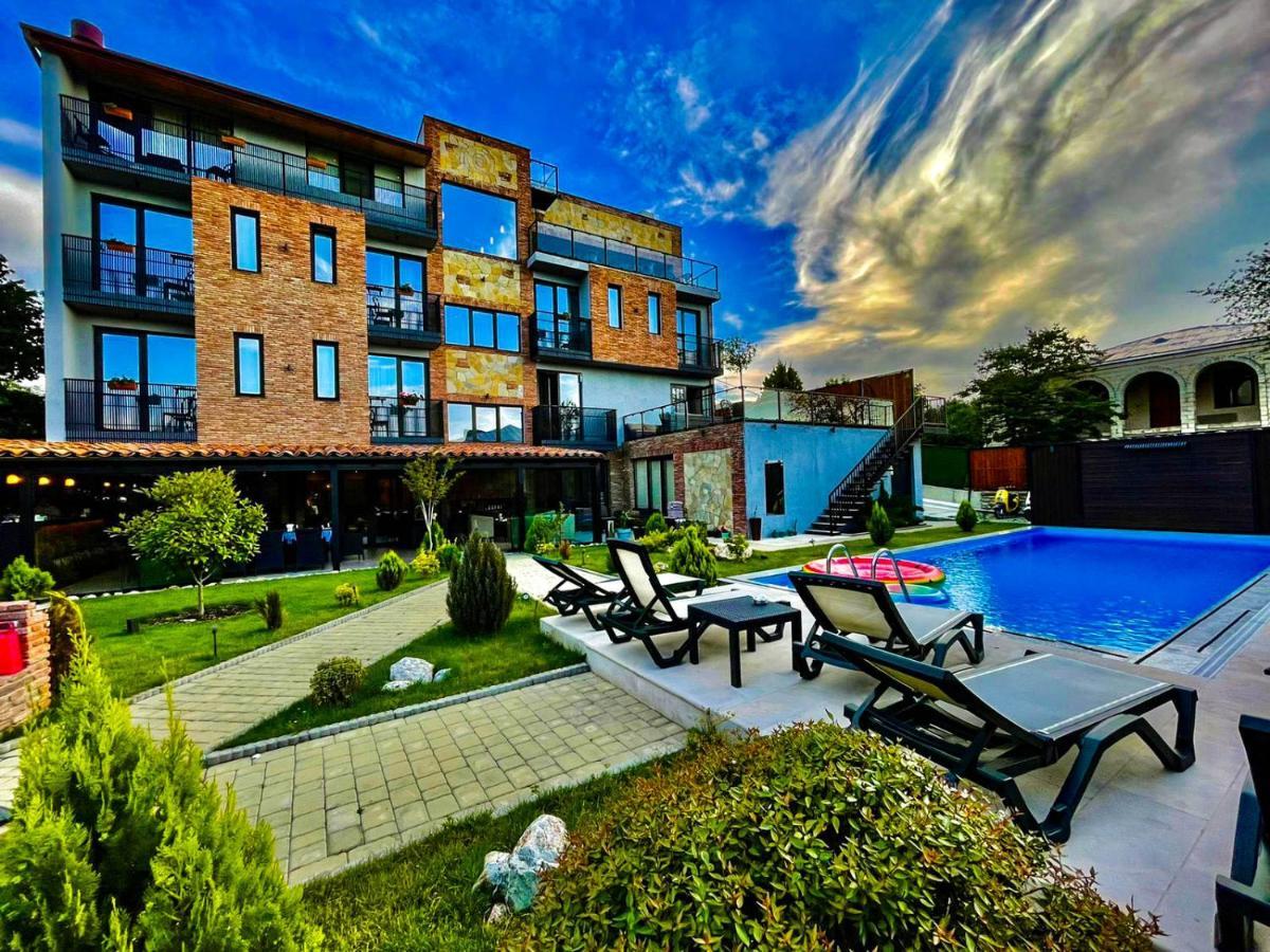 Boutique Hotel Kviria Telavi Bagian luar foto