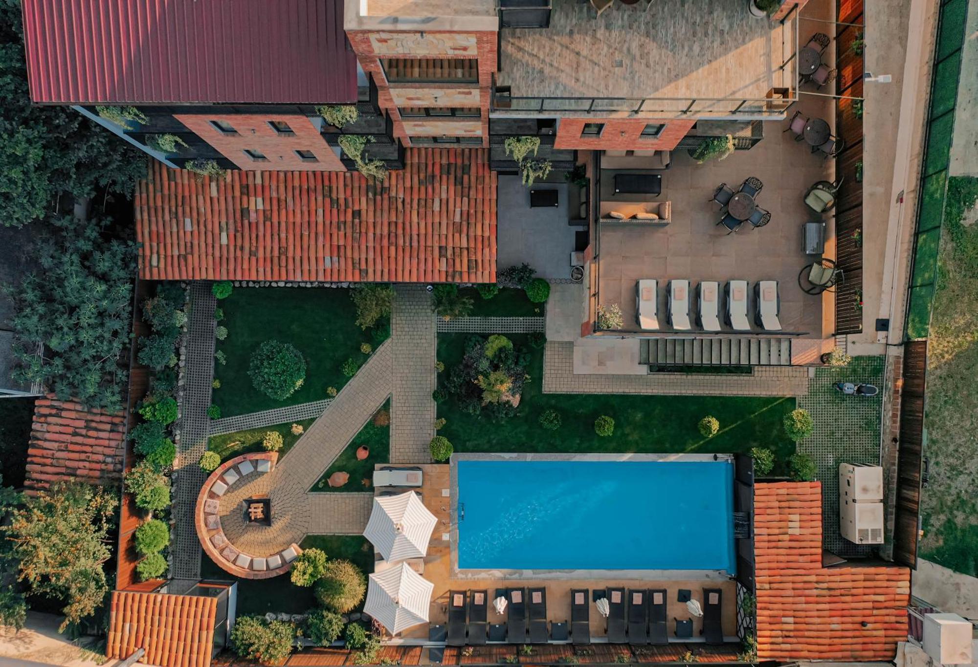 Boutique Hotel Kviria Telavi Bagian luar foto